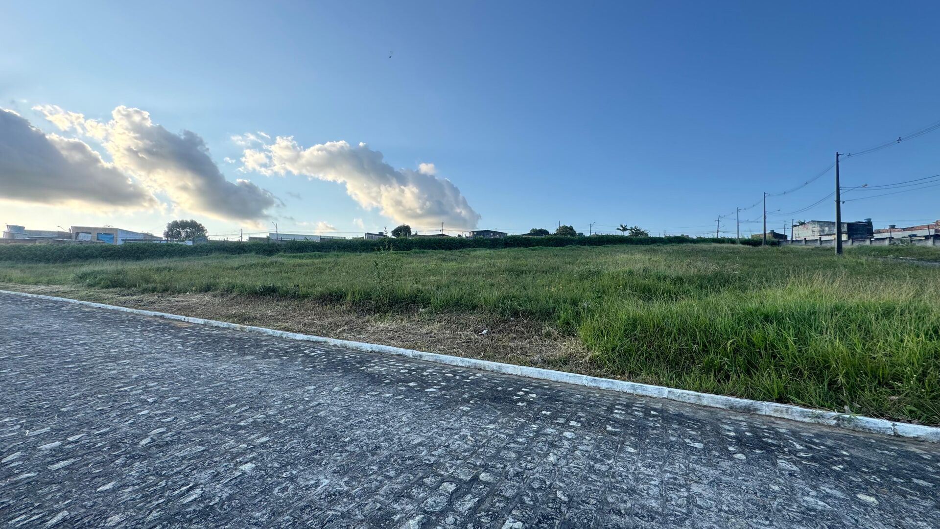 Imagens do imóveis R$100.000,00