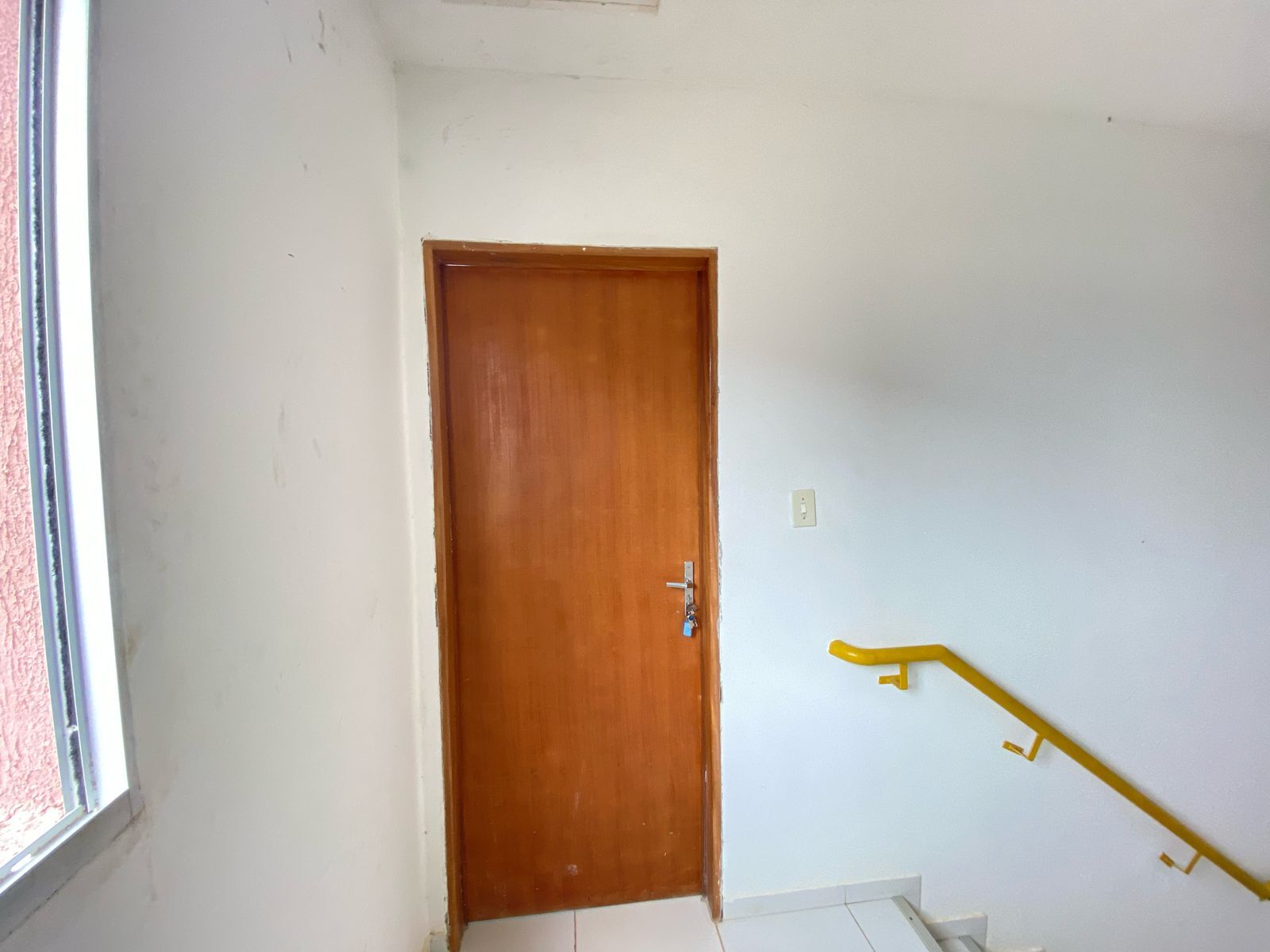 Apartamento padrão, aluguel por R$ 800,00 no bairro  Francisco Simão dos Santos Figueira