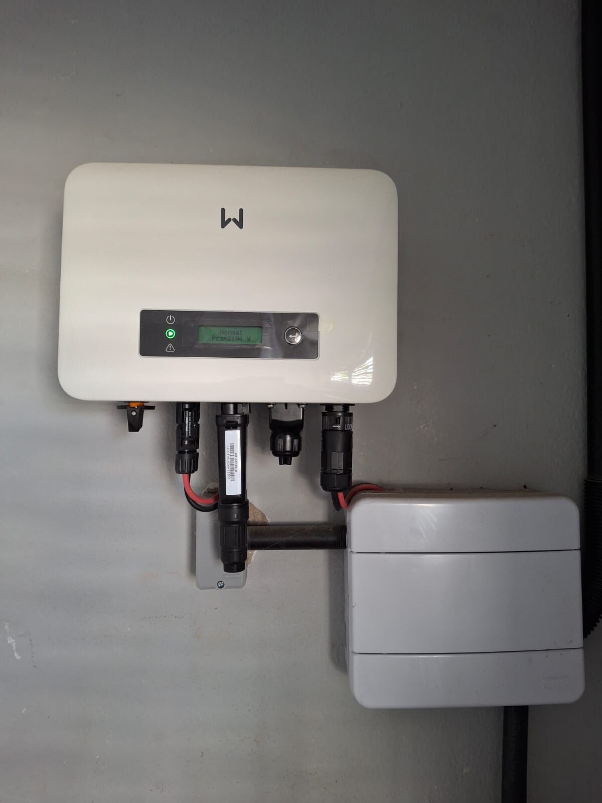 Prédio com dois apartamentos à venda térreo e primeiro andar cohab 1 por R$350.000.00 em Garanhuns-PE