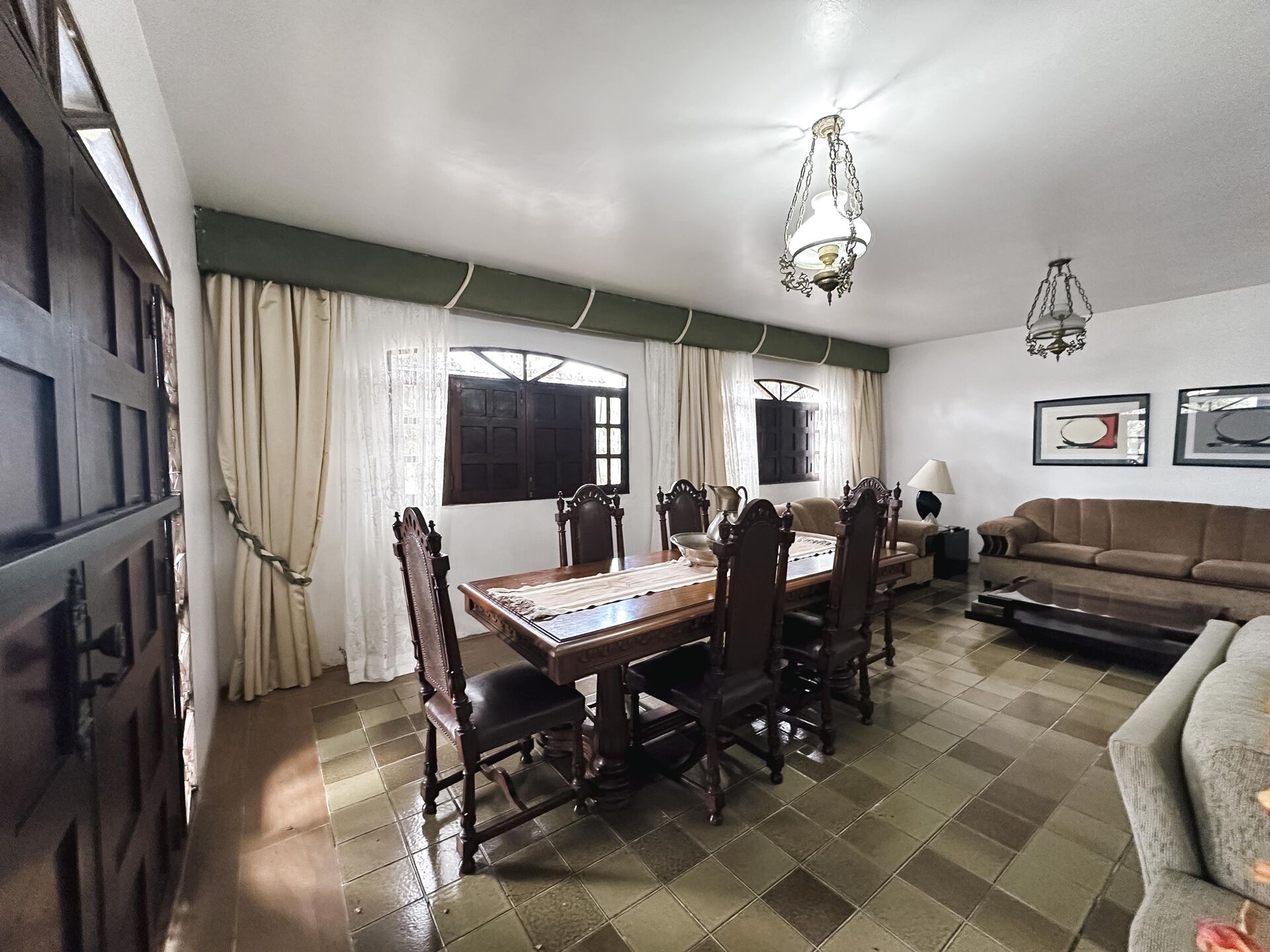 lto Padrão em Heliópolis,R$1.800.000,00 Garanhuns/PE-Residencial ou Comercial