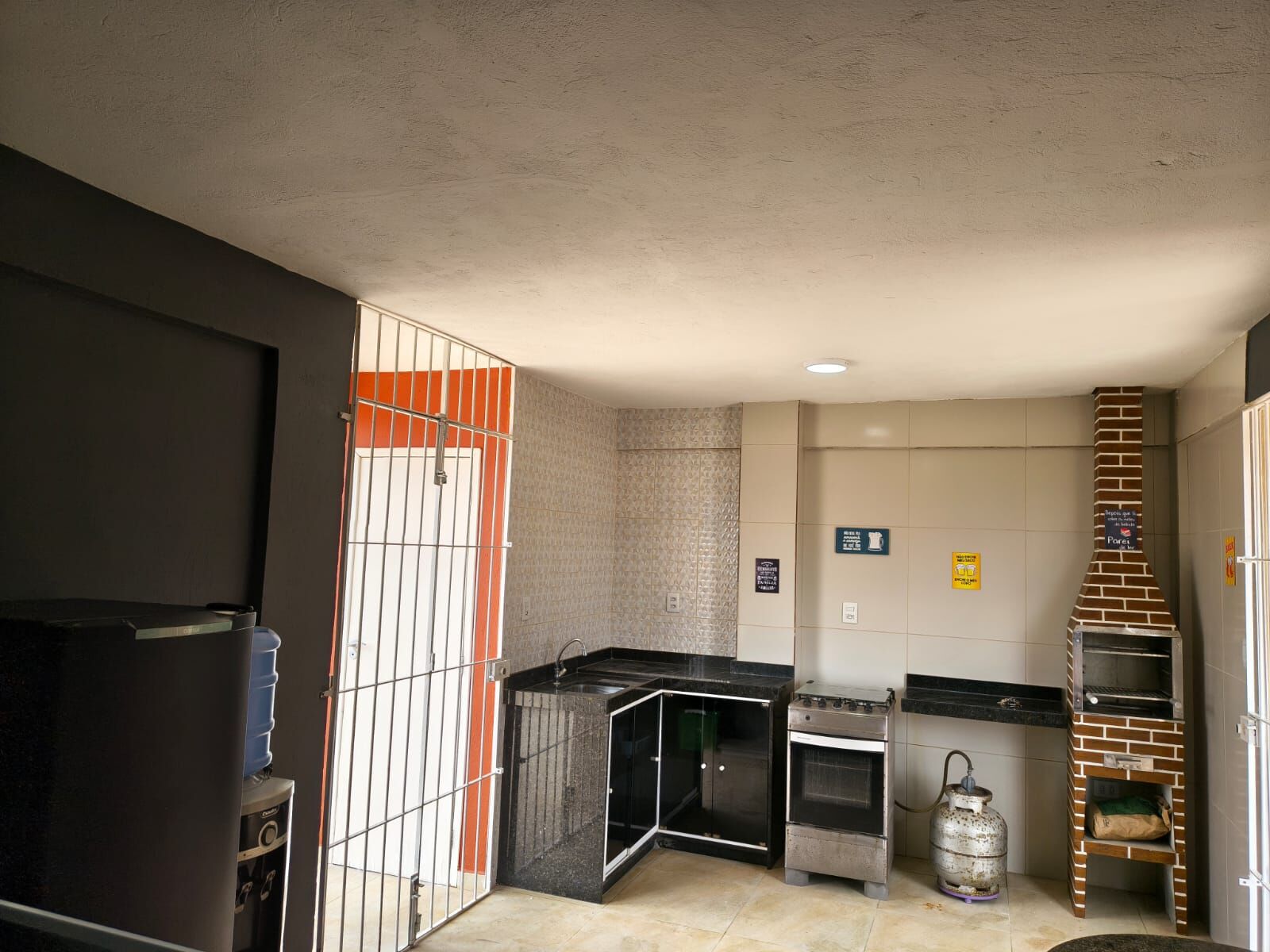 Imagens do imóveis ão à venda em São José da Coroa Grande-PE porteira fechada por R$900.000,00