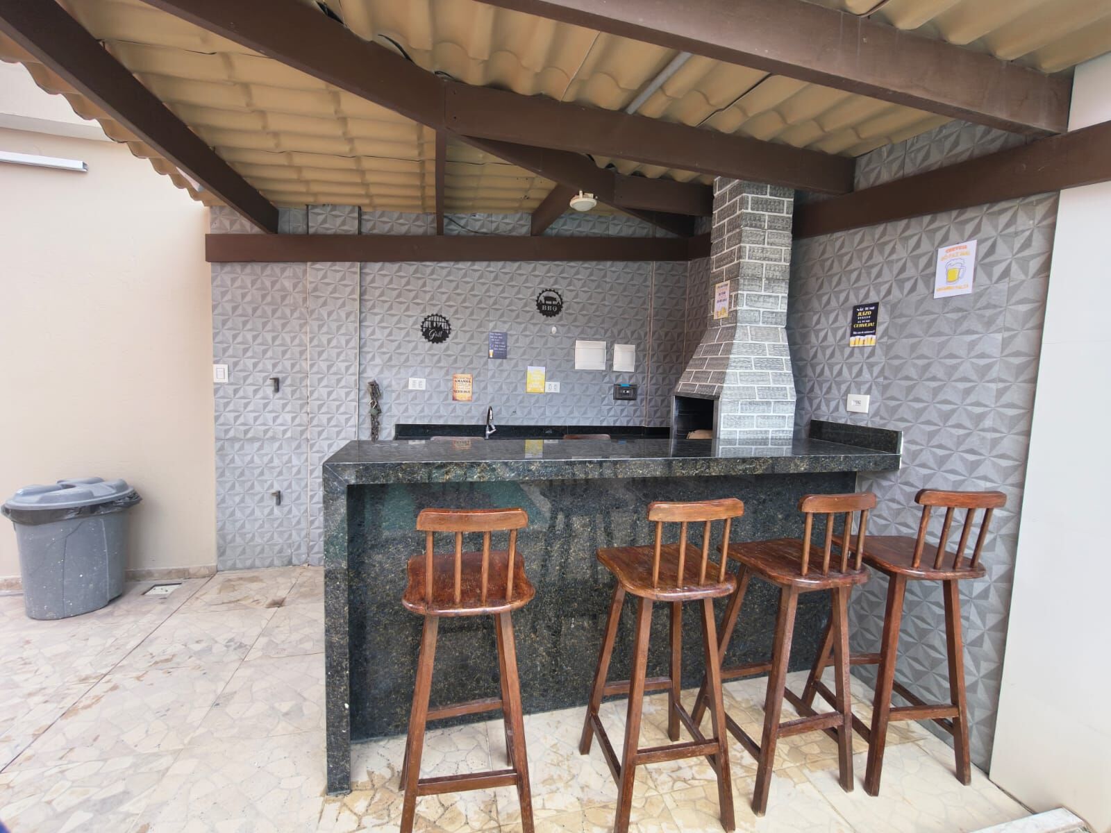 Imagens do imóveis ão à venda em São José da Coroa Grande-PE porteira fechada por R$900.000,00