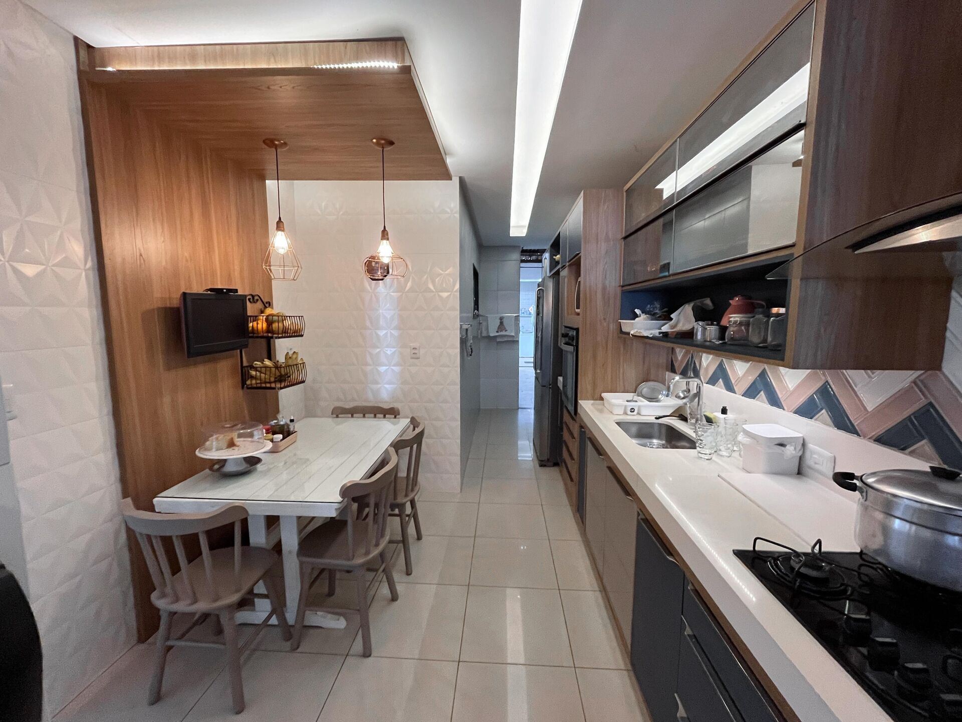 Imagens do imóveis Casa Alto Padrão Por R$ 735.000,00 No Condominio Mont Serrat