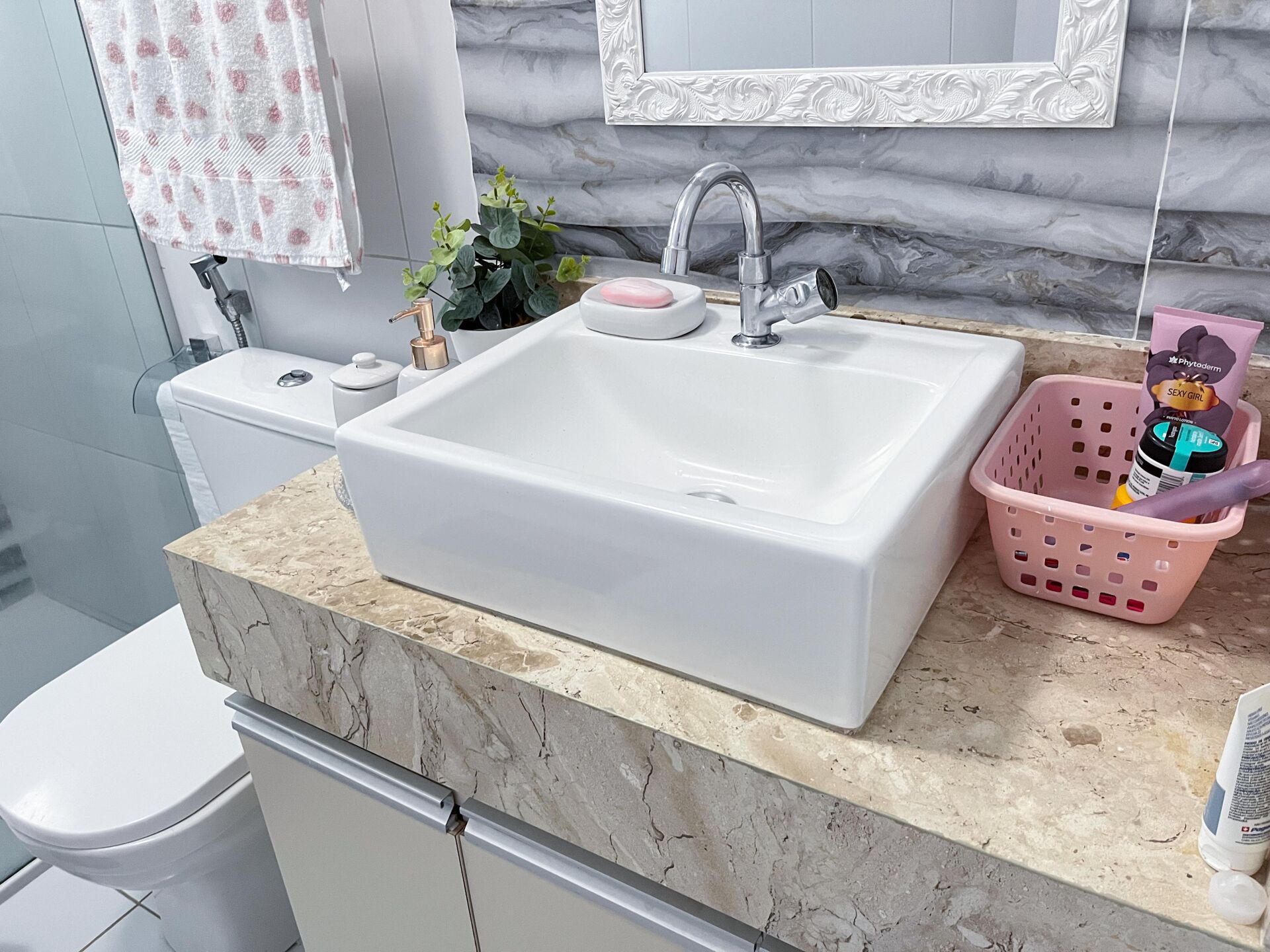 Imagens do imóveis Casa Alto Padrão Por R$ 735.000,00 No Condominio Mont Serrat