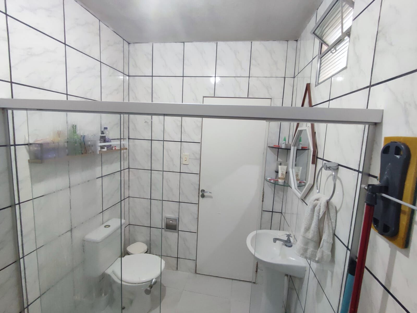 Casa Padrão a venda por R$ 350.000,00 no bairro Heliopolis