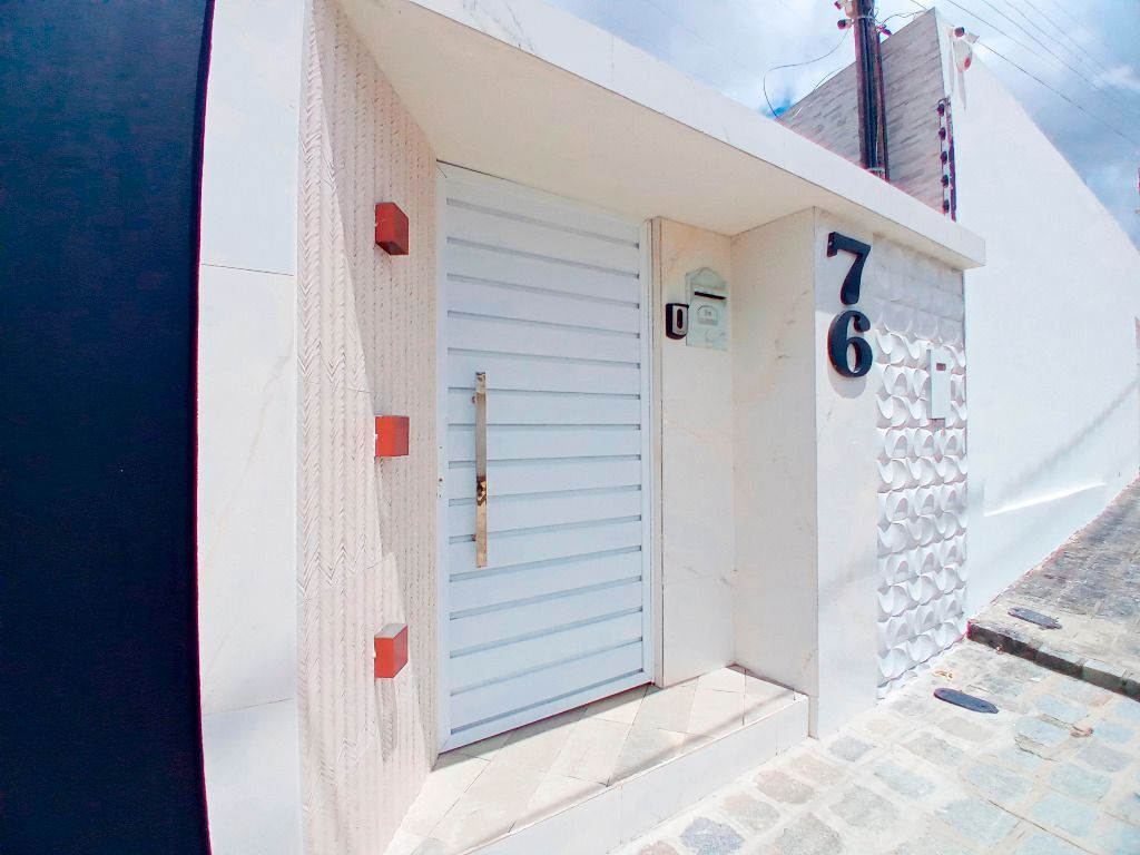 Imagens do imóveis Casa com 4 quartos à venda, 280 m² por R$ 1.500.000 - São José - Garanhuns/PE