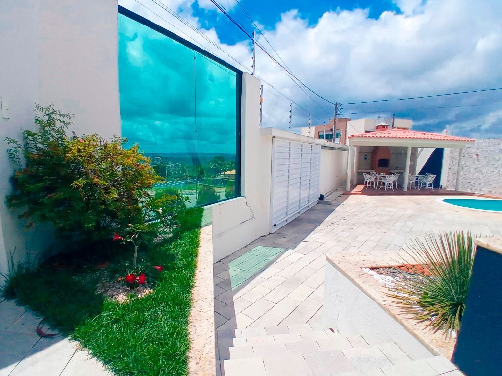 Imagens do imóveis Casa com 4 quartos à venda, 280 m² por R$ 1.500.000 - São José - Garanhuns/PE