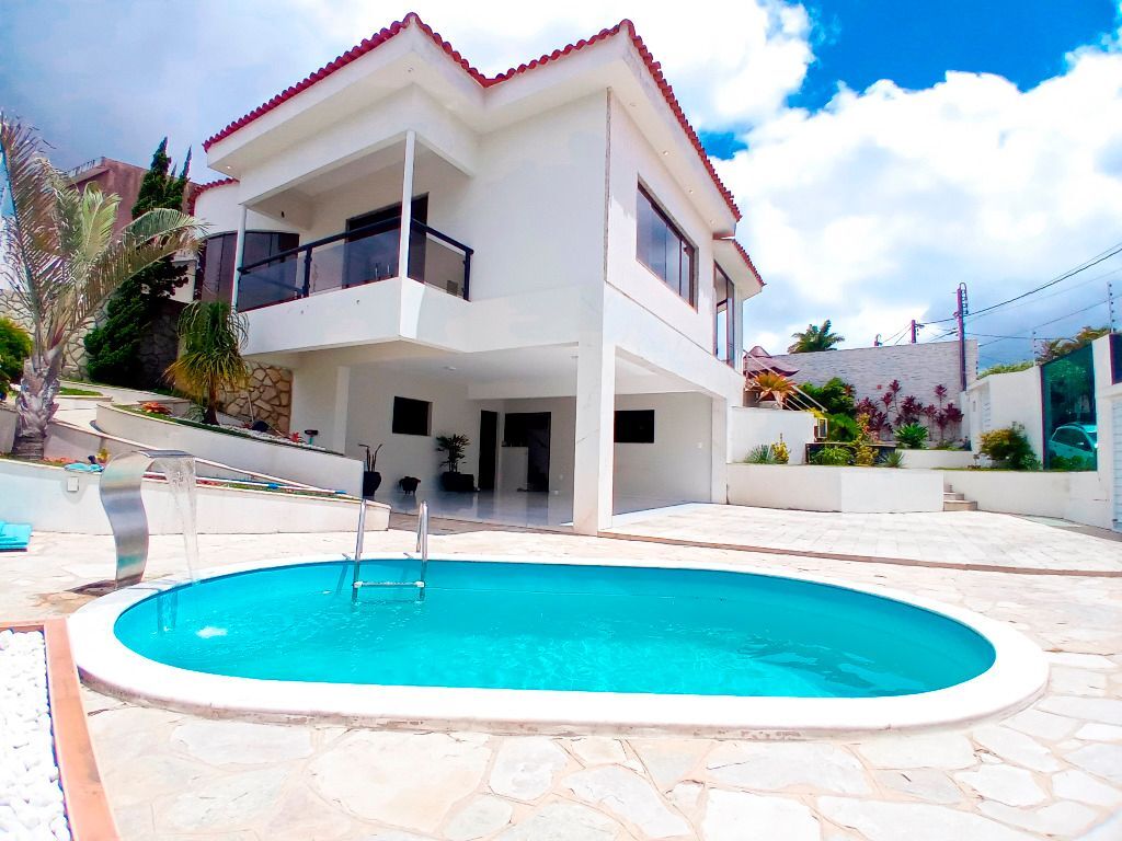 Imagens do imóveis Casa com 4 quartos à venda, 280 m² por R$ 1.500.000 - São José - Garanhuns/PE