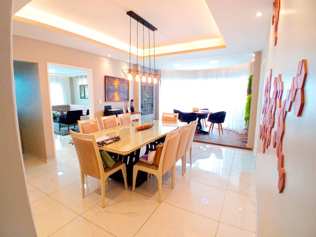 Casa com 4 quartos à venda, 280 m² por R$ 1.500.000 - São José - Garanhuns/PE