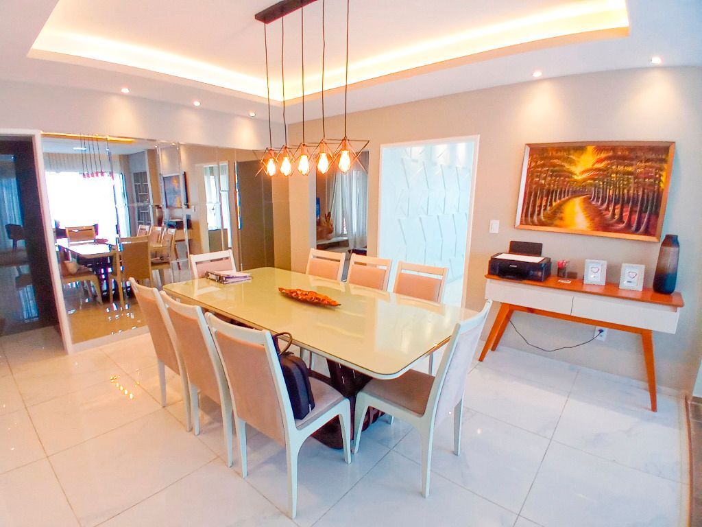 Casa com 4 quartos à venda, 280 m² por R$ 1.500.000 - São José - Garanhuns/PE