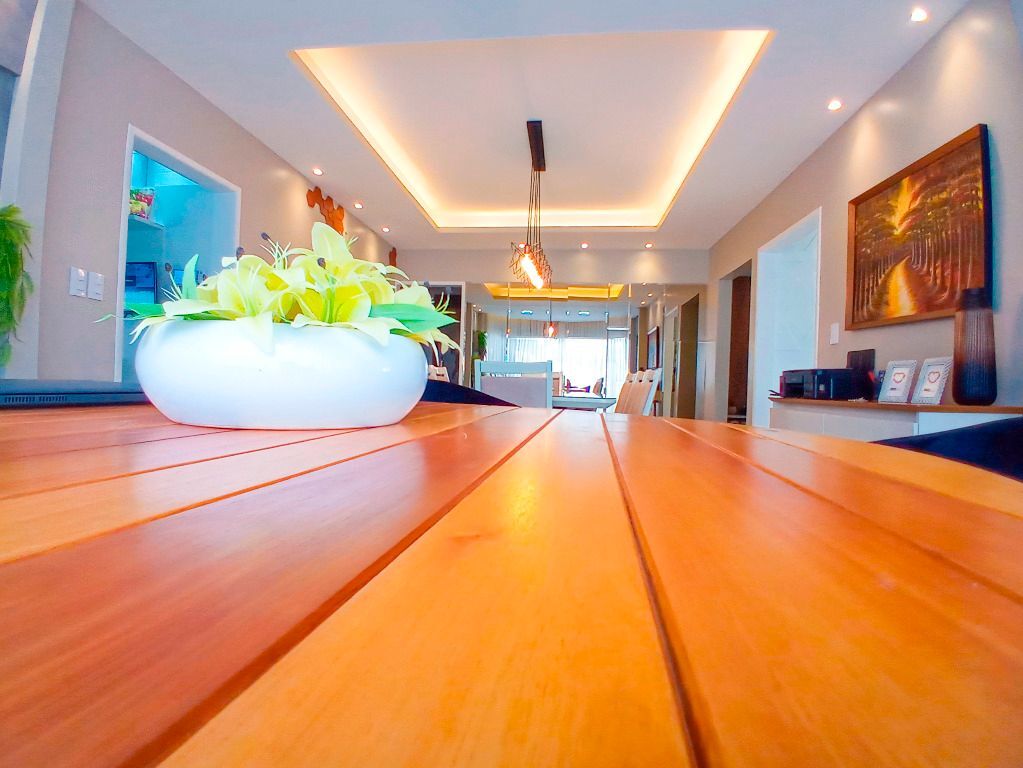 Casa com 4 quartos à venda, 280 m² por R$ 1.500.000 - São José - Garanhuns/PE