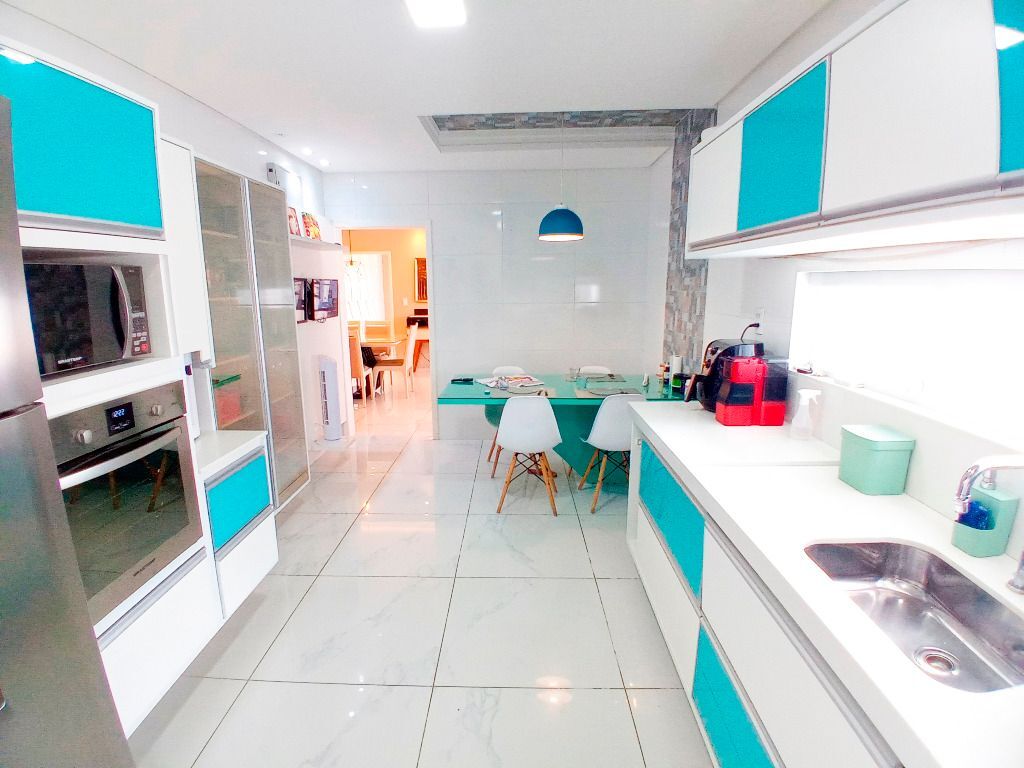 Casa com 4 quartos à venda, 280 m² por R$ 1.500.000 - São José - Garanhuns/PE