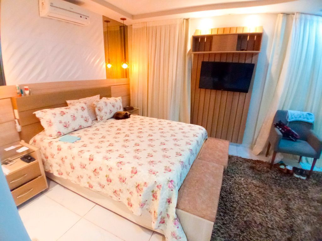 Casa com 4 quartos à venda, 280 m² por R$ 1.500.000 - São José - Garanhuns/PE