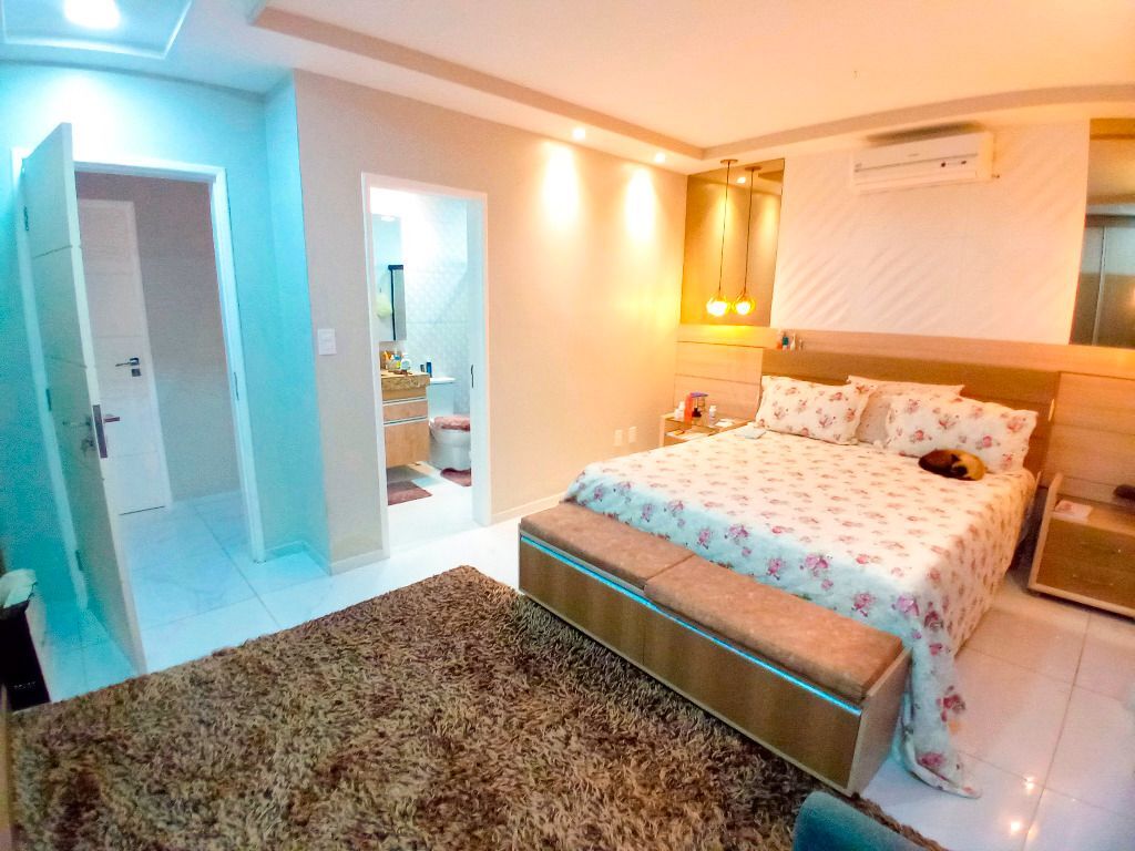 Casa com 4 quartos à venda, 280 m² por R$ 1.500.000 - São José - Garanhuns/PE