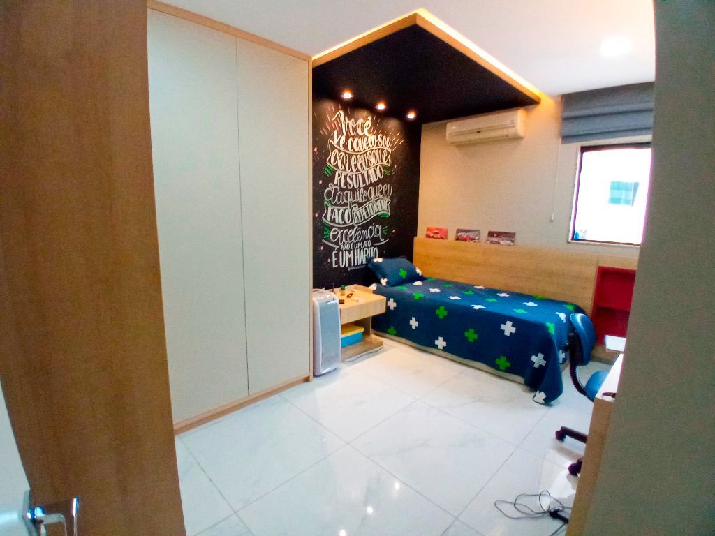 Casa com 4 quartos à venda, 280 m² por R$ 1.500.000 - São José - Garanhuns/PE