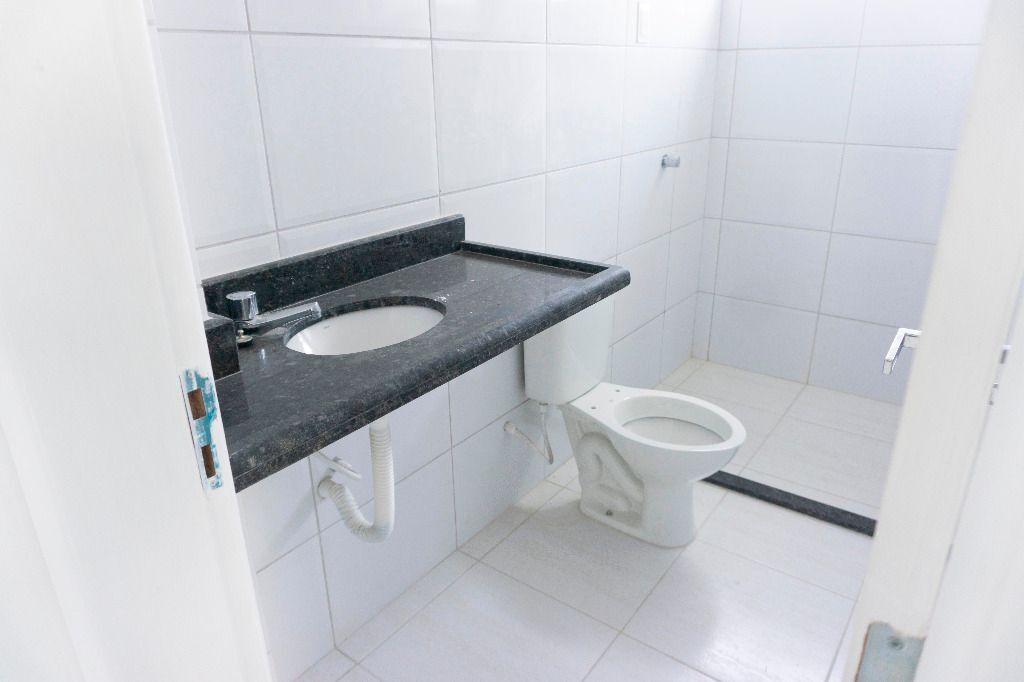 Imagens do imóveis Apartamento com 2 quartos à venda por R$ 200.000 - Manoel Camelo - Garanhuns/PE