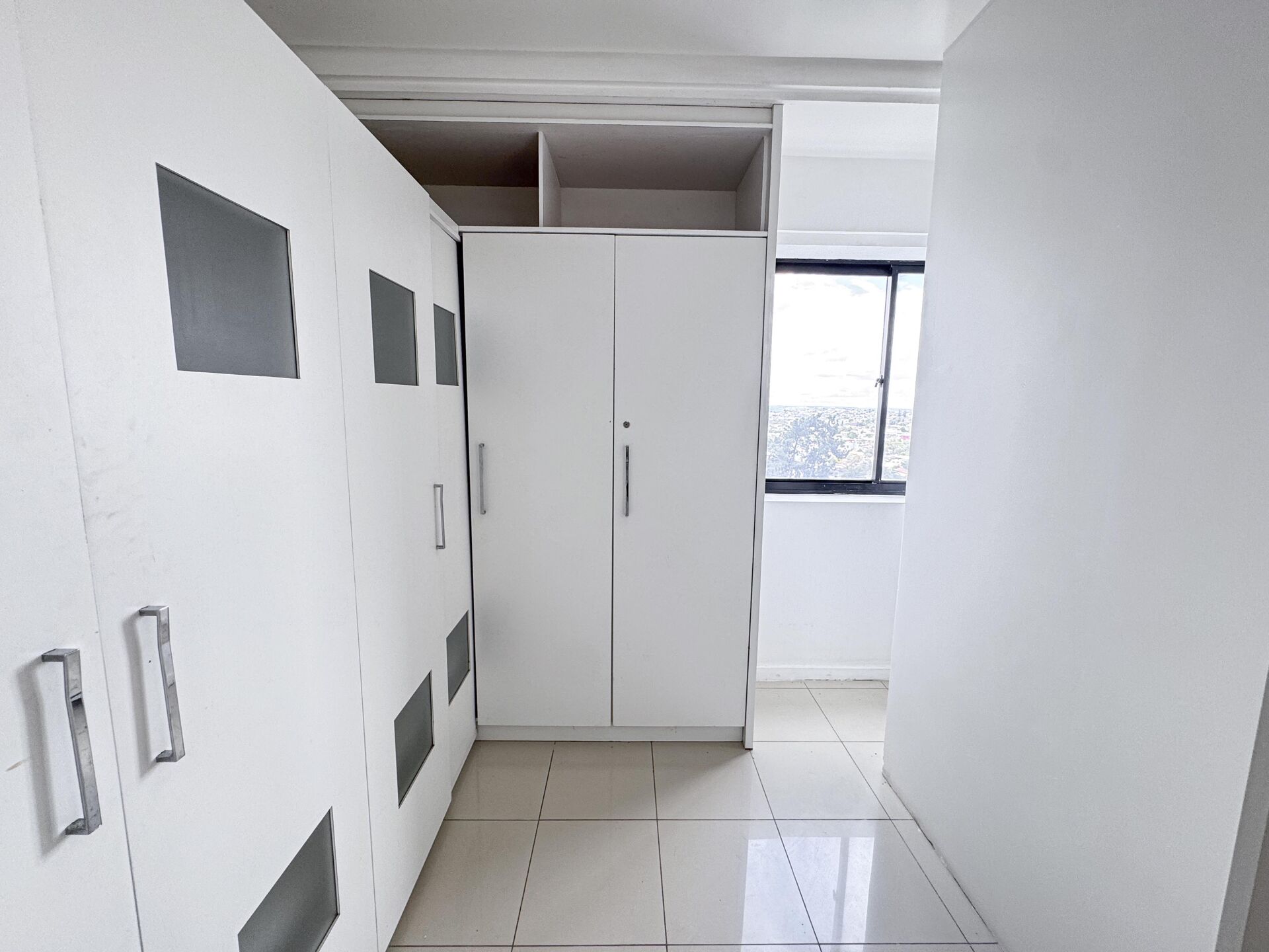 Apartamento para Aluguel Alto Padrão Edifício Portinari por R$ 4.500,00 no bairro Heliópolis - Garanhuns/PE