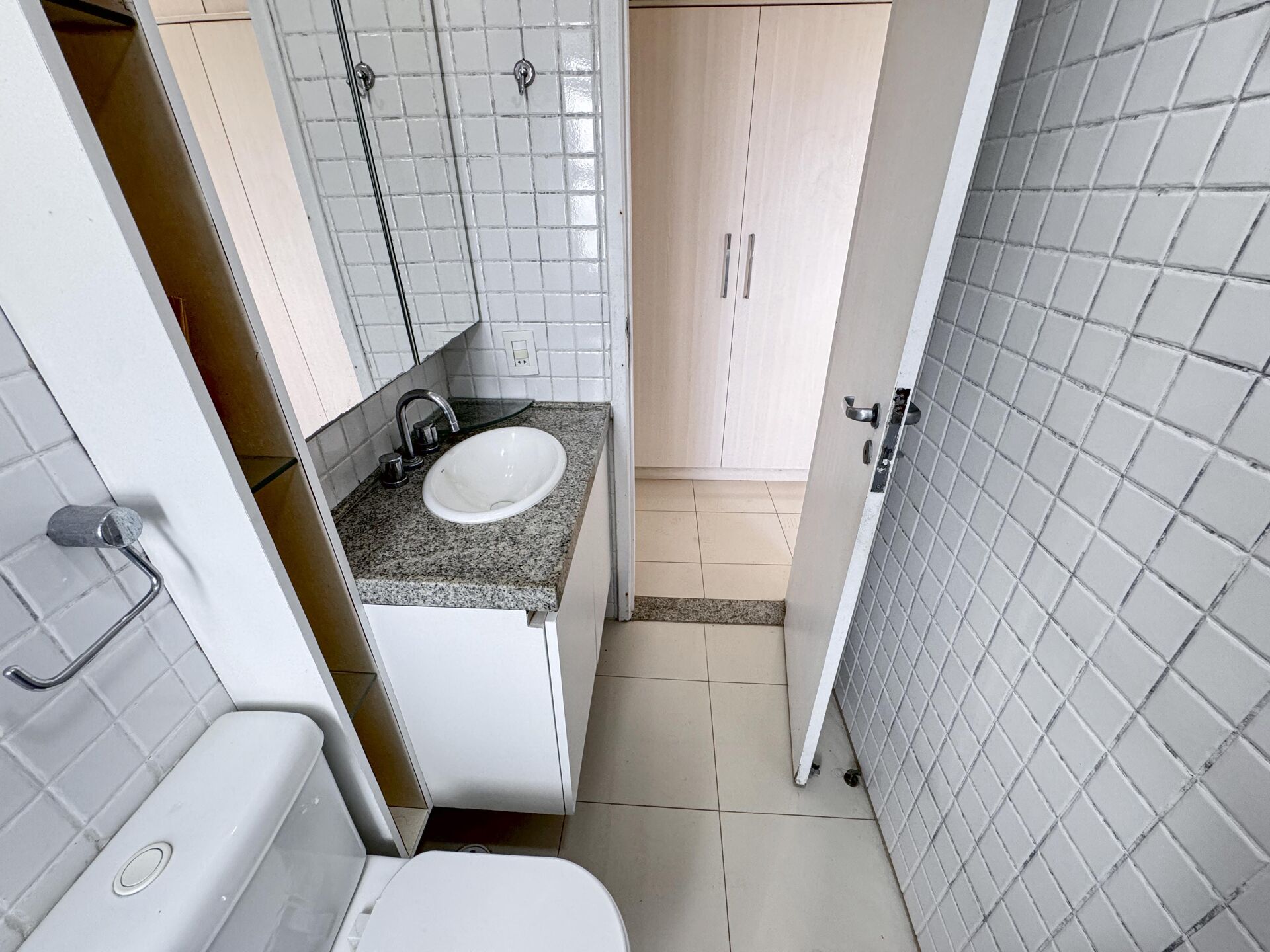 Apartamento para Aluguel Alto Padrão Edifício Portinari por R$ 4.500,00 no bairro Heliópolis - Garanhuns/PE