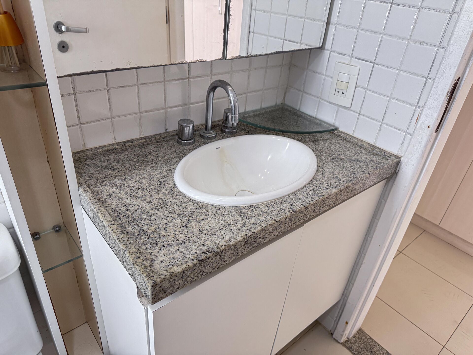 Apartamento para Aluguel Alto Padrão Edifício Portinari por R$ 4.500,00 no bairro Heliópolis - Garanhuns/PE