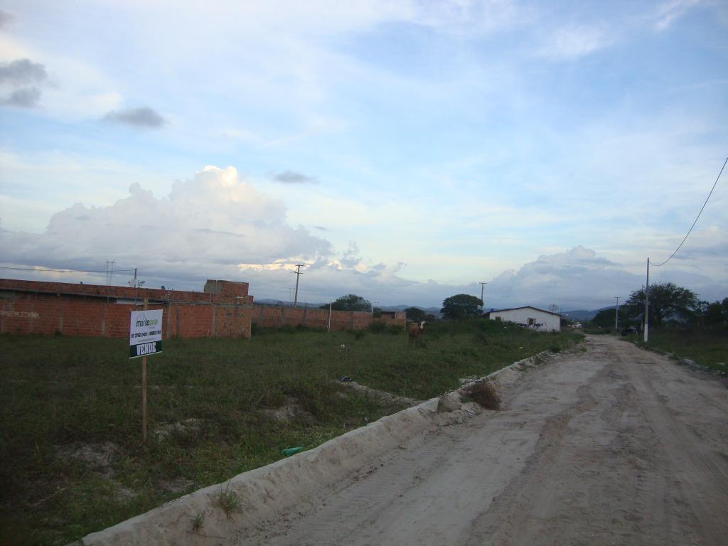 Imagens do imóveis Terreno à venda, 200 m² por R$ 33.000,00 - Loteamento São Mateus - Garanhuns/PE