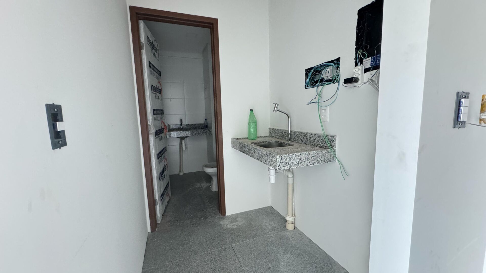 Sala Comercial aluguel por R$ 4.000,00 no bairro Heliópolis, Garanhuns/PE