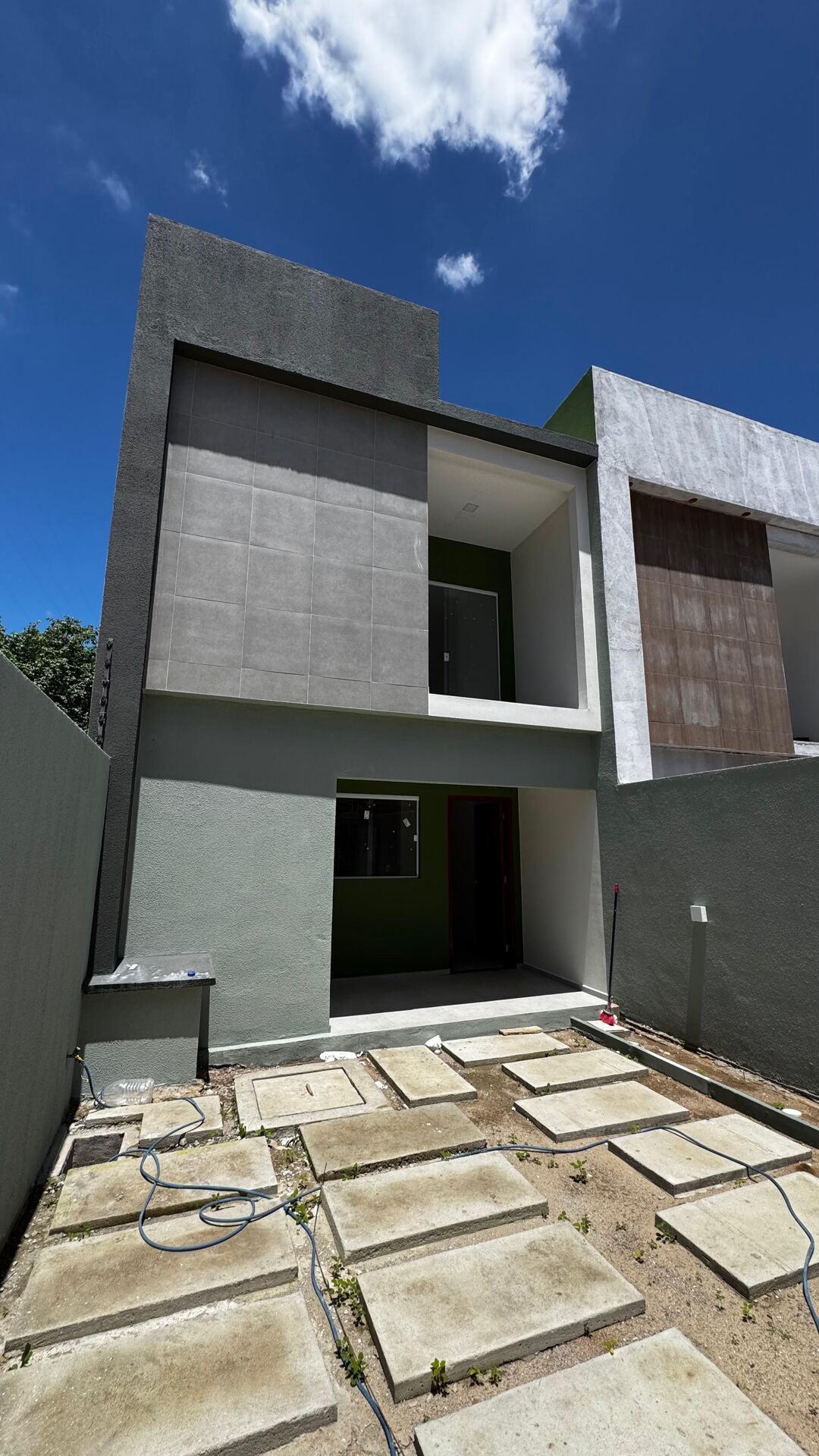 Imagens do imóveis Casa Duplex à venda, por R$ 450.000,00 no bairro Santo Antonio