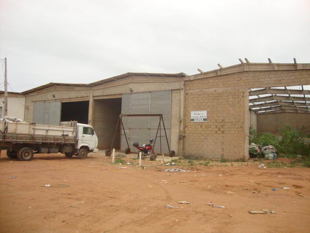 Pavilhão/Galpão para alugar no bairro Dom Hélder Câmara por R$2.500,00- Garanhuns/PE