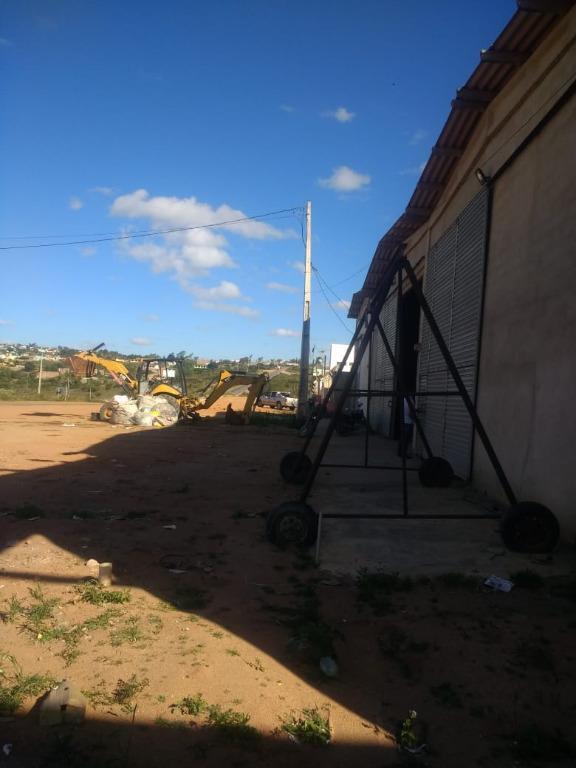 Pavilhão/Galpão para alugar no bairro Dom Hélder Câmara por R$2.500,00- Garanhuns/PE
