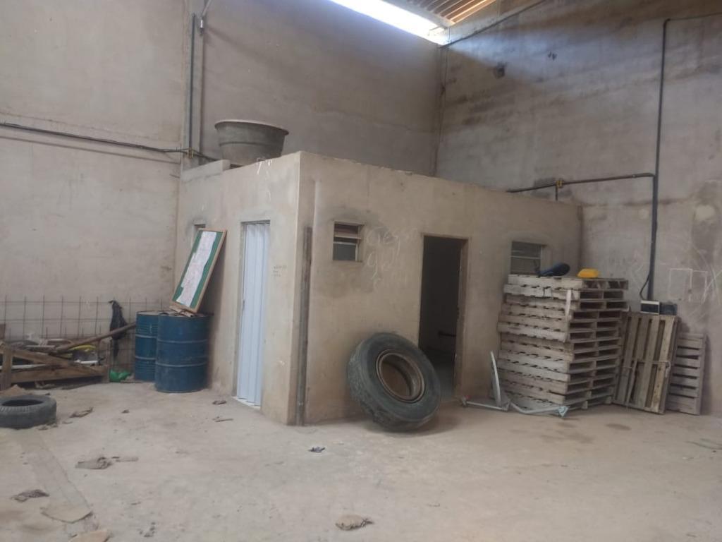 Pavilhão/Galpão para alugar no bairro Dom Hélder Câmara por R$2.500,00- Garanhuns/PE