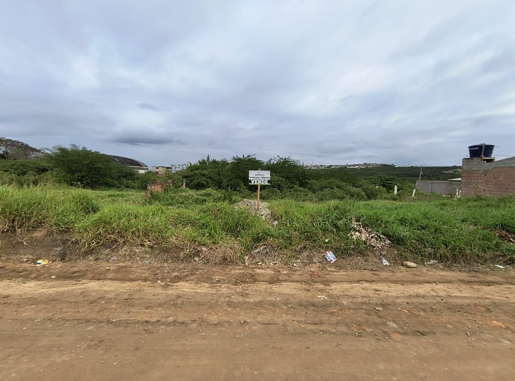 Imagens do imóveis Terreno à venda no bairro Dom Hélder Câmara em Garanhuns/PE