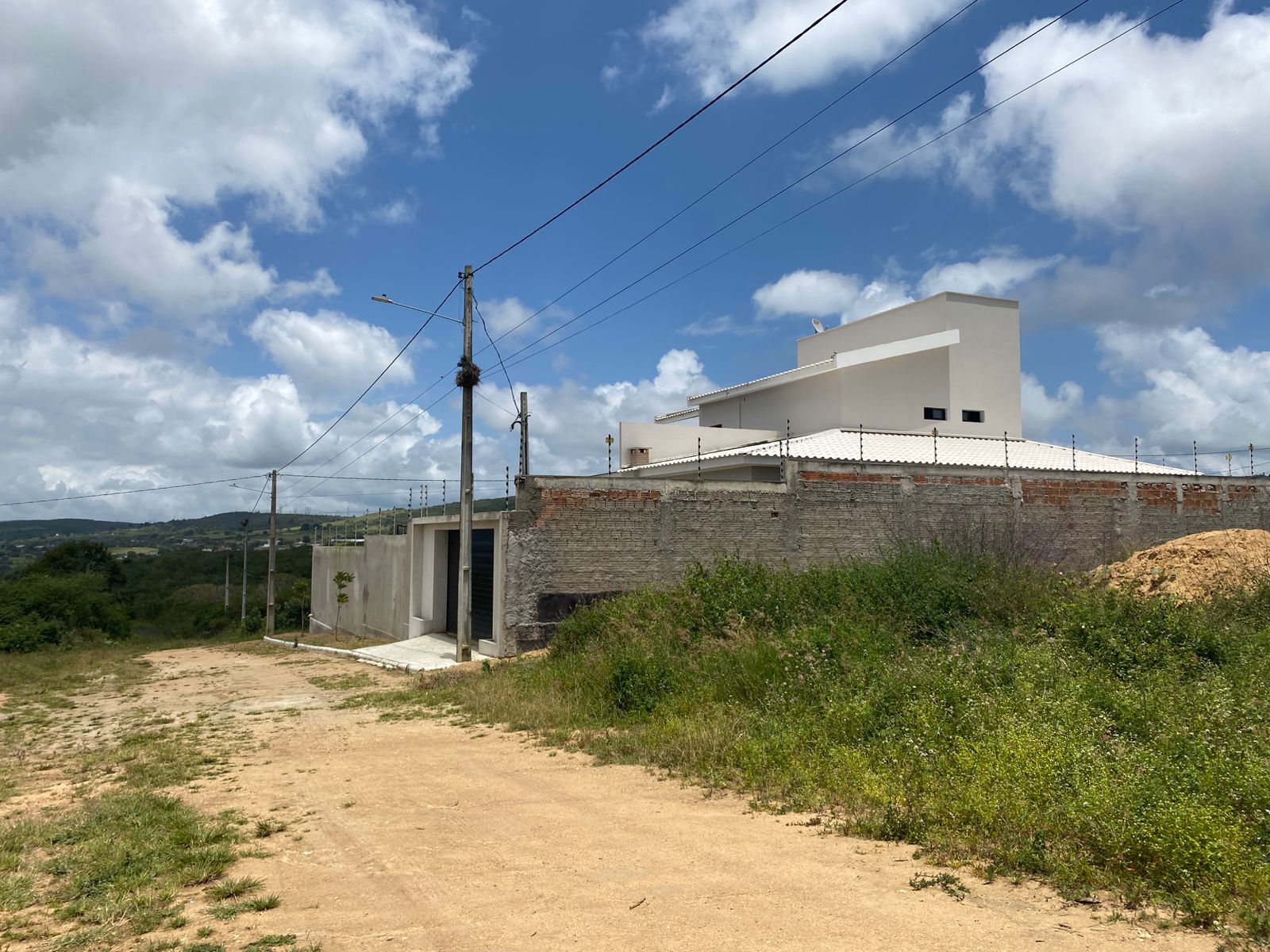 Imagens do imóveis Terreno à venda, 10X25m² por R$100.000,00 loteamento Arco Íris Garanhuns/PE