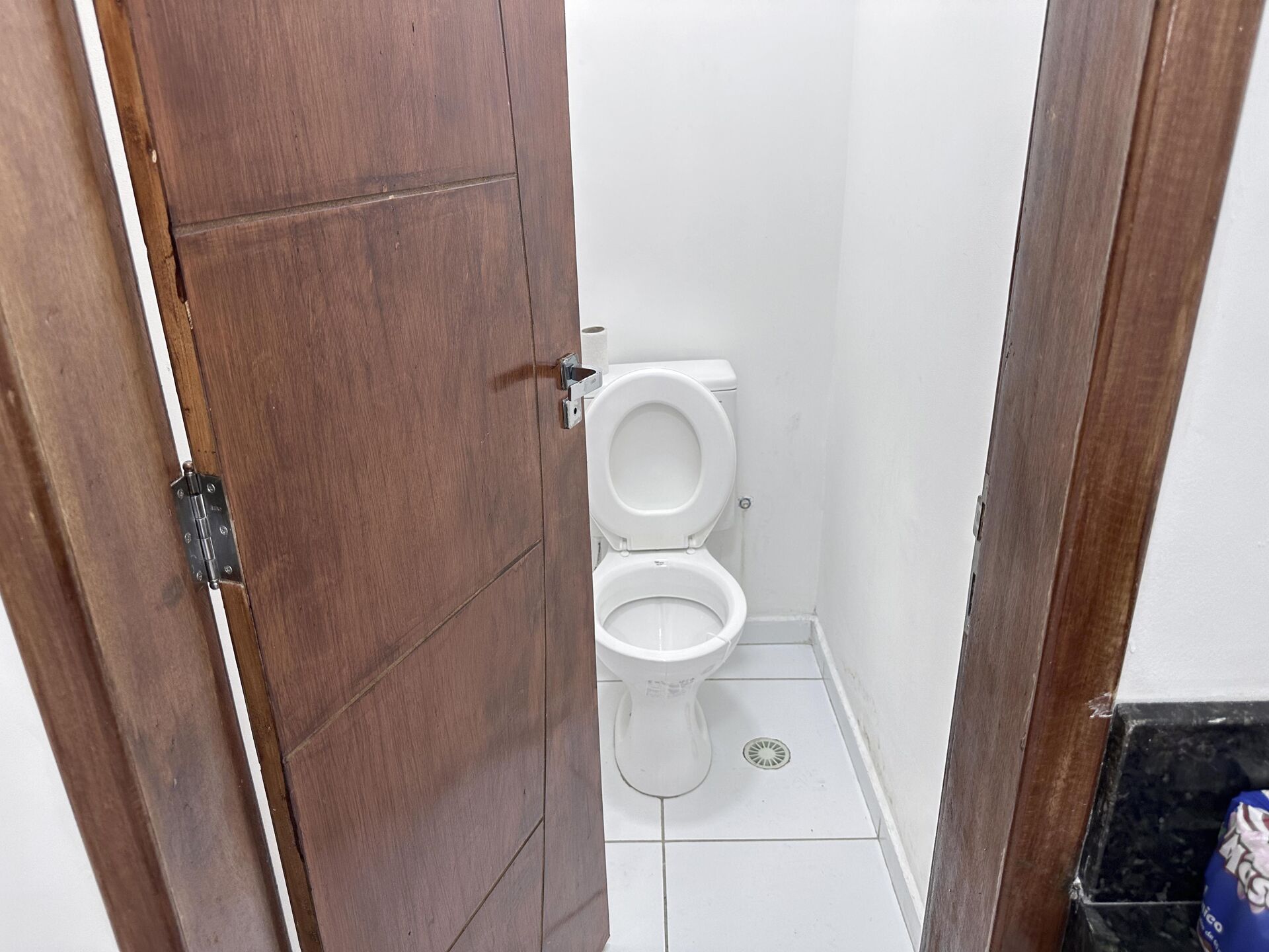 Imagens do imóveis Casa Duplex á venda por R$ 390.000,00 no bairro Aloisio Pinto