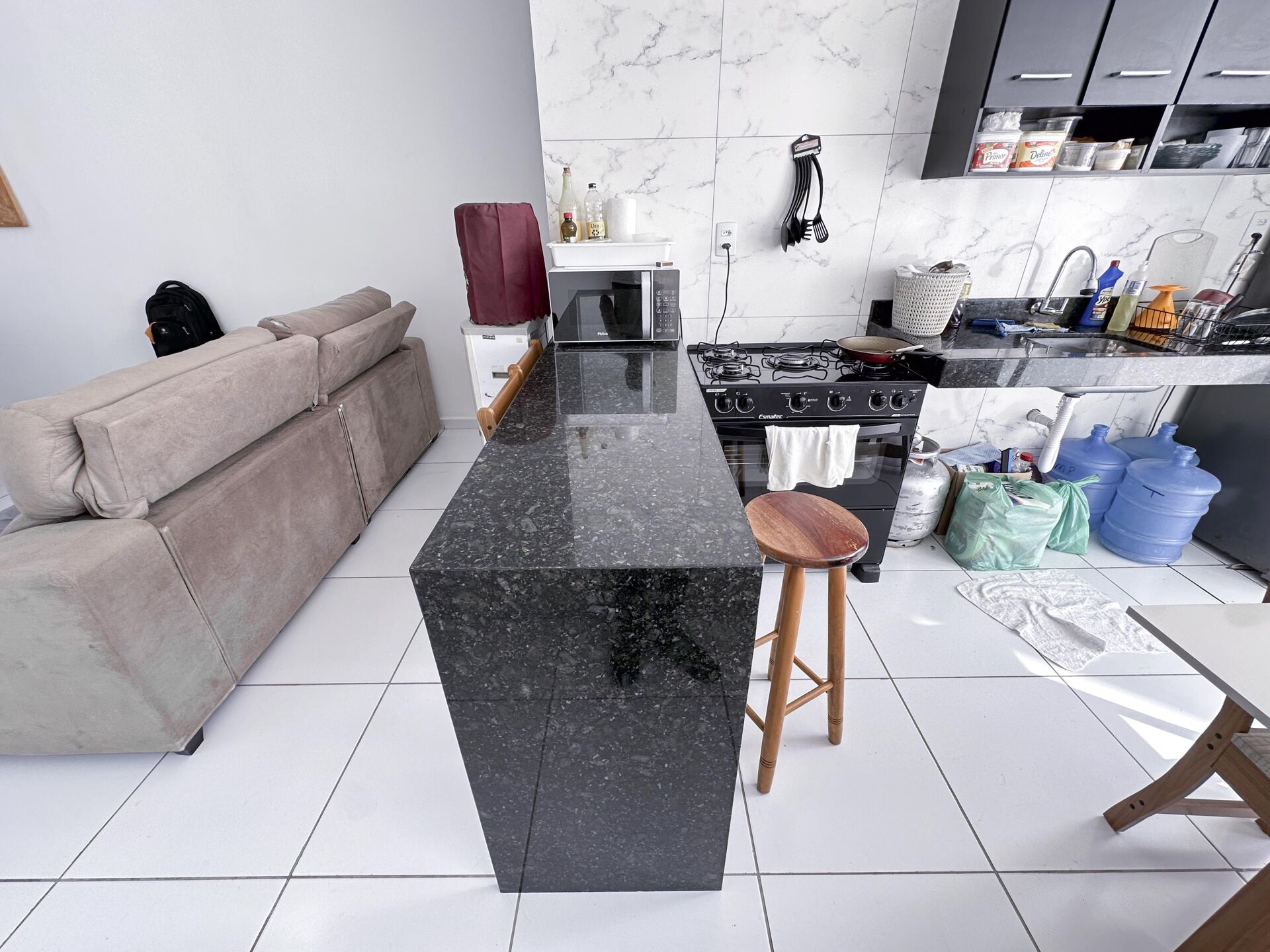 Imagens do imóveis Casa Duplex á venda por R$ 390.000,00 no bairro Aloisio Pinto