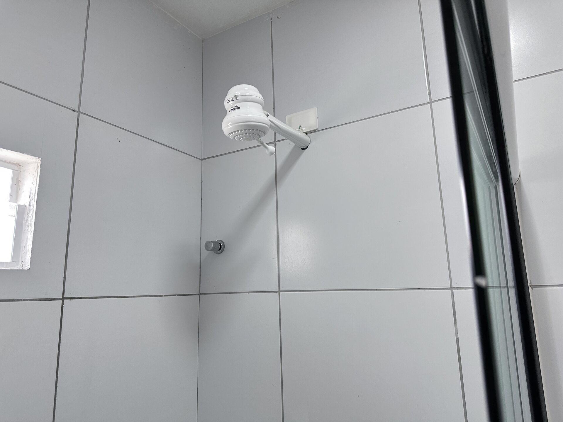 Imagens do imóveis Casa Duplex á venda por R$ 390.000,00 no bairro Aloisio Pinto