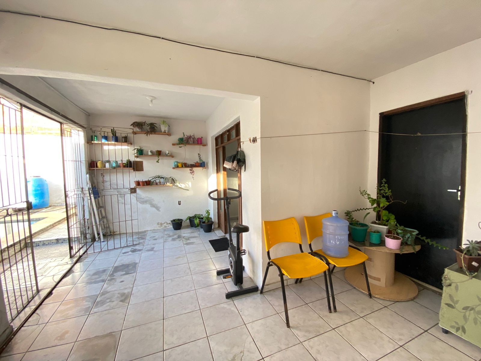 Imagens do imóveis Casa Padrão a venda por R$ 450.000,00 com ponto comercial
