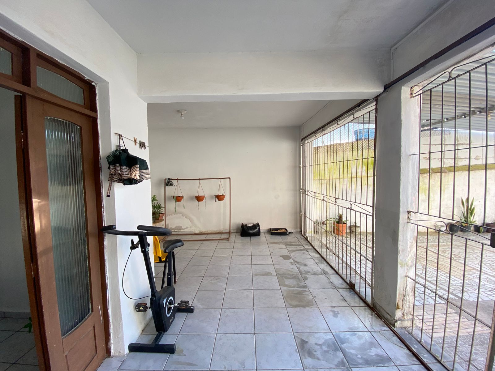 Imagens do imóveis Casa Padrão a venda por R$ 450.000,00 com ponto comercial