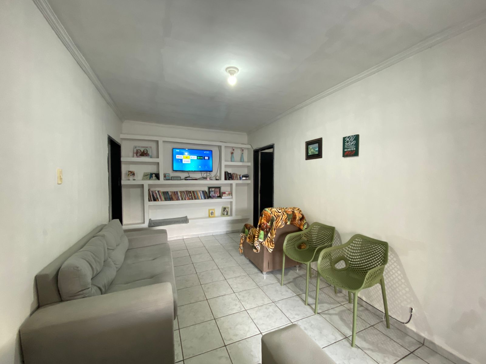 Imagens do imóveis Casa Padrão a venda por R$ 450.000,00 com ponto comercial