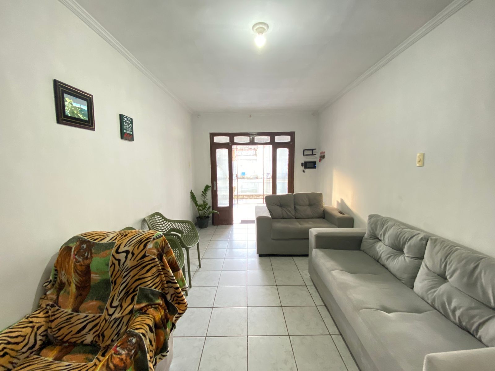 Imagens do imóveis Casa Padrão a venda por R$ 450.000,00 com ponto comercial