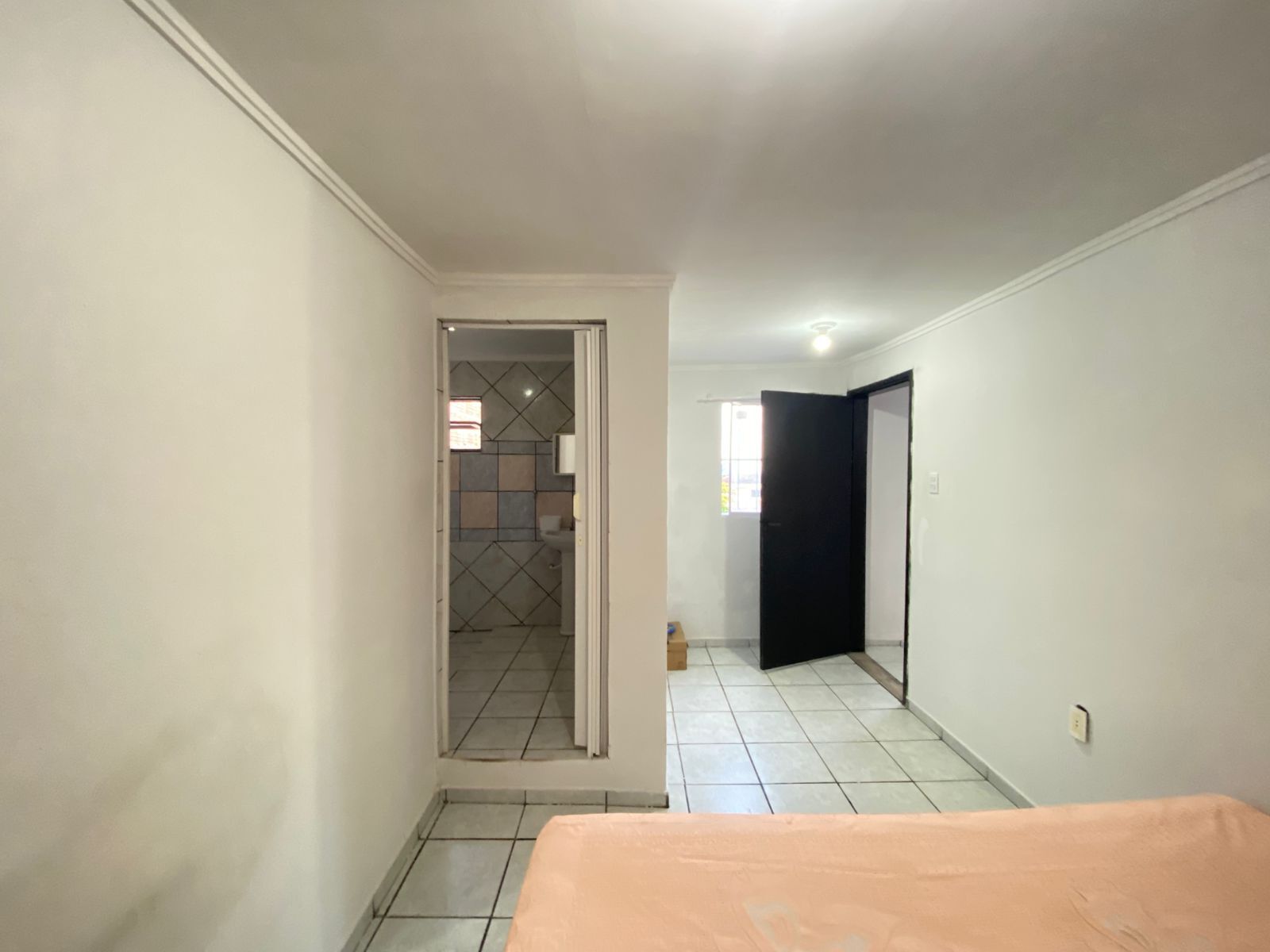 Imagens do imóveis Casa Padrão a venda por R$ 450.000,00 com ponto comercial