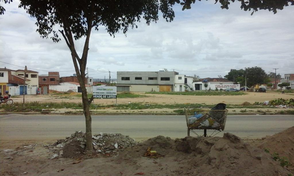 Imagens do imóveis Terreno à venda, 200 m² por R$ 120.000,00 - Francisco Simão dos Santos Figueira - Cohab 2 - Garanhuns/PE