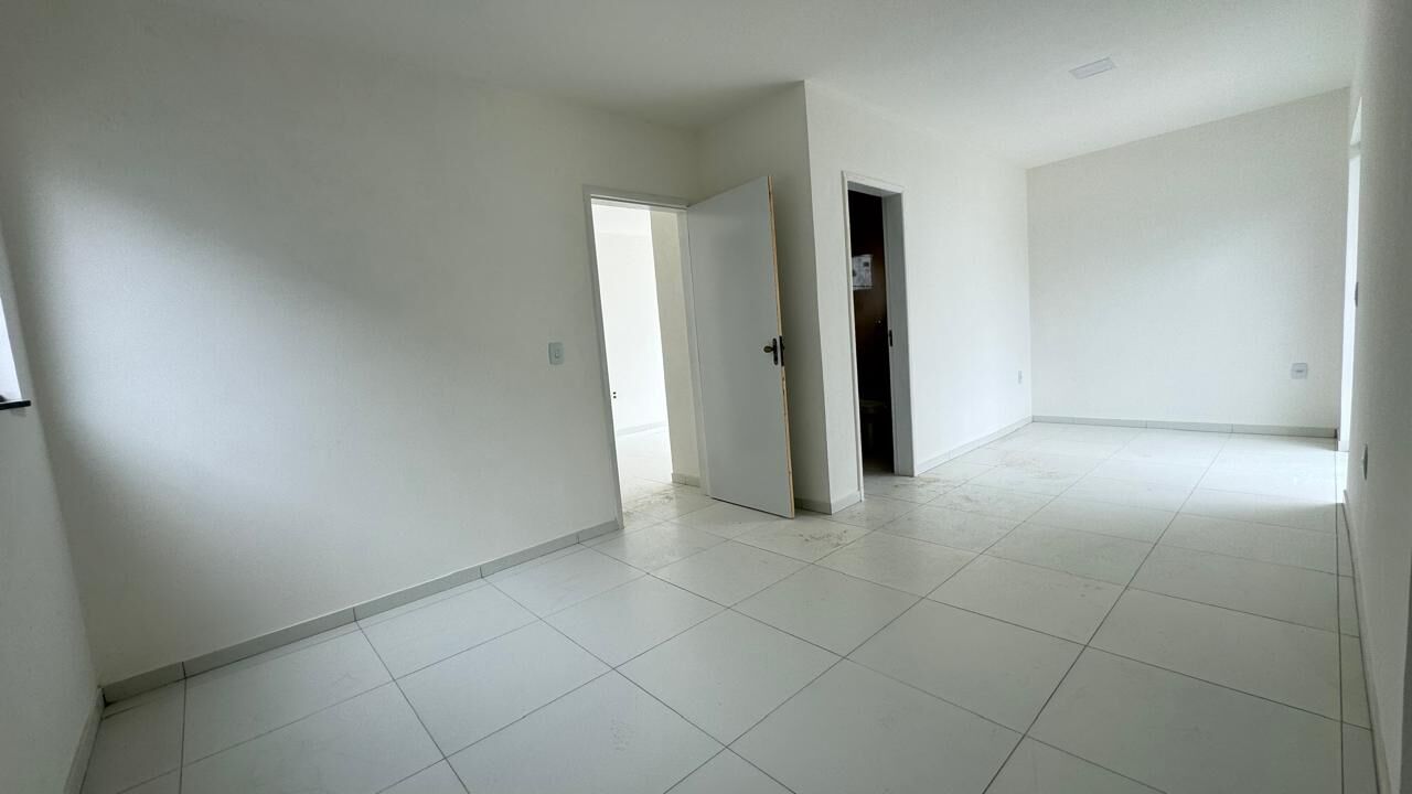 Imagens do imóveis Casa Duplex, aluguel por R$ 4.000,00 no condominio Village São Marcos