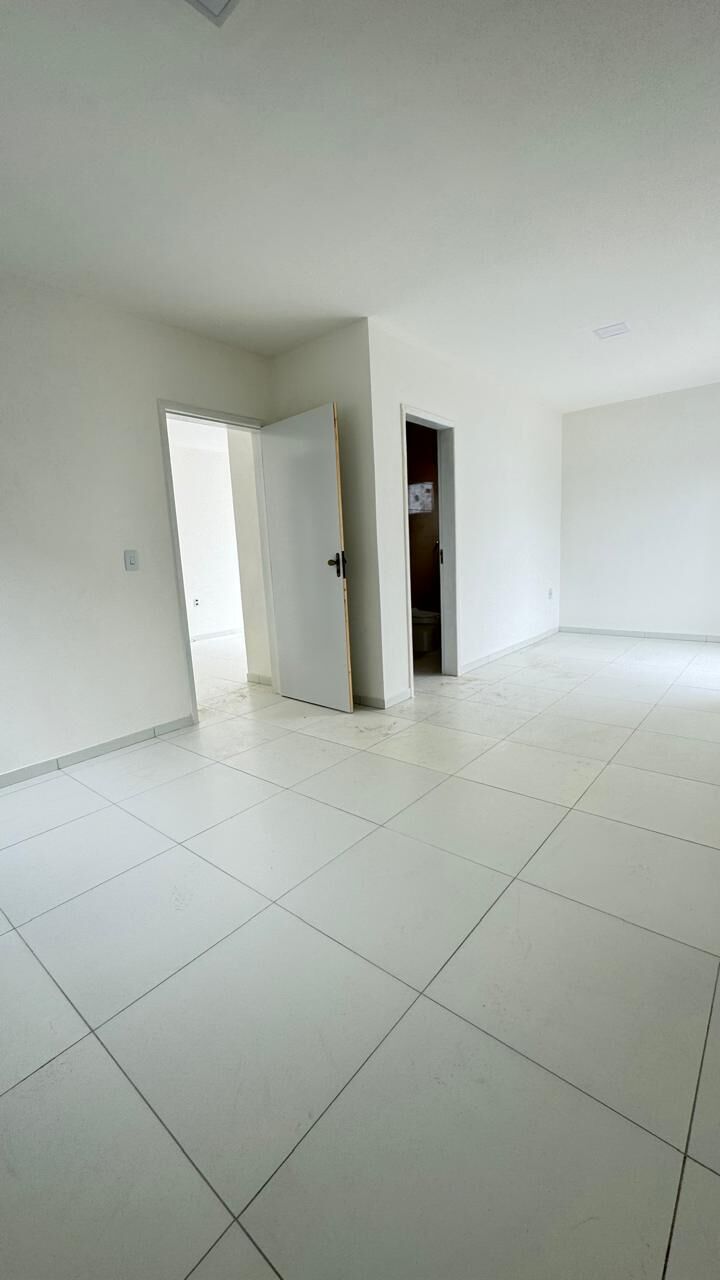 Imagens do imóveis Casa Duplex, aluguel por R$ 4.000,00 no condominio Village São Marcos