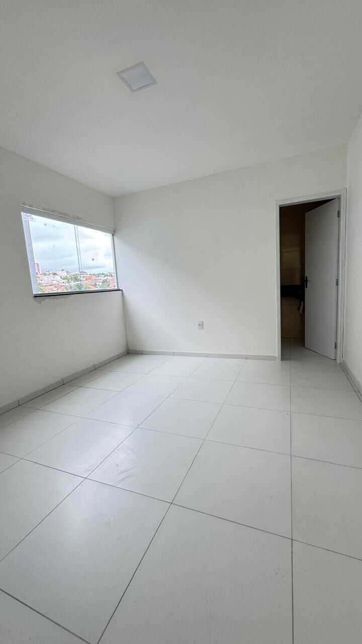 Imagens do imóveis Casa Duplex, aluguel por R$ 4.000,00 no condominio Village São Marcos