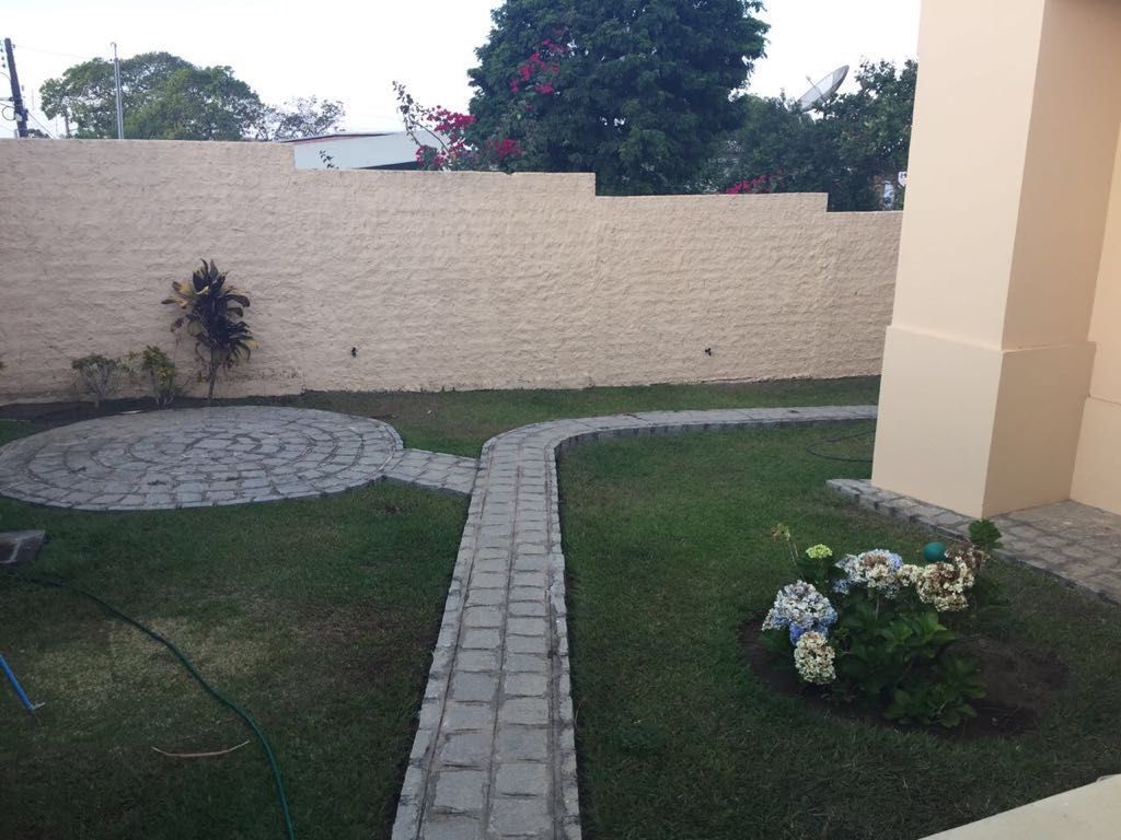 Casa com 5 quartos  à venda, 600 m² por R$ 1.500.000 - Heliópolis - Garanhuns/PE