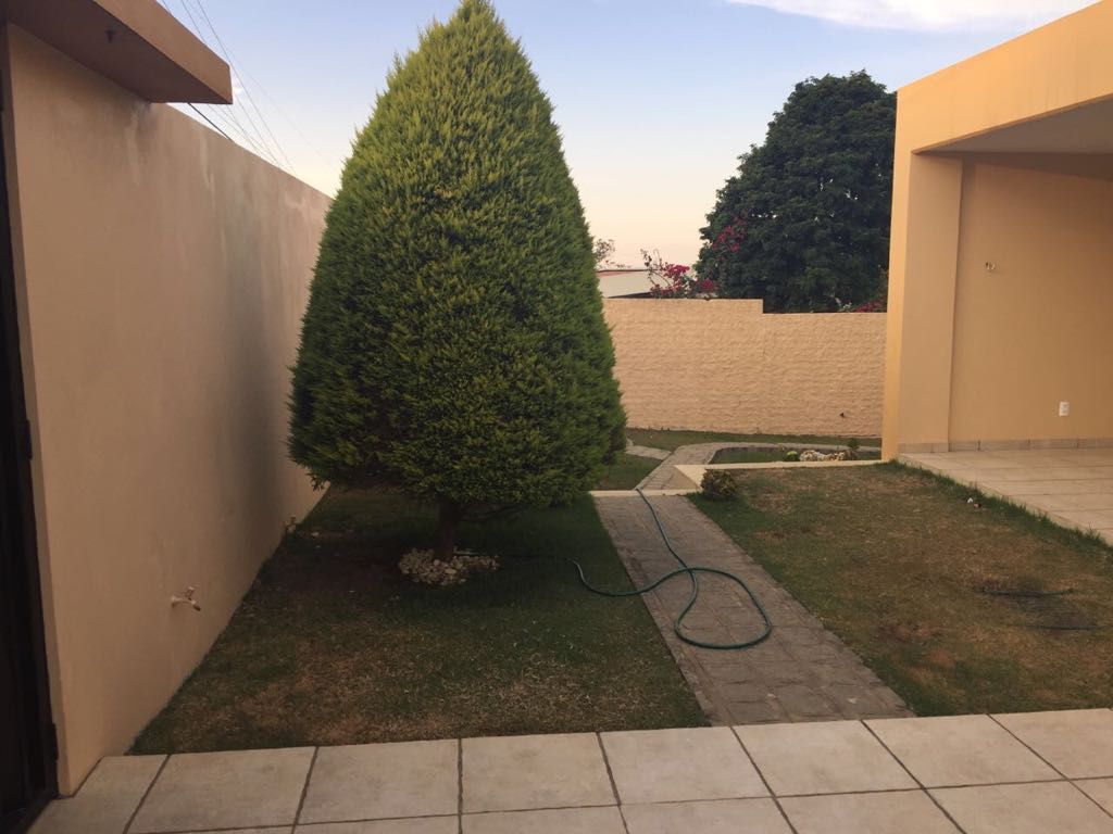 Casa com 5 quartos  à venda, 600 m² por R$ 1.500.000 - Heliópolis - Garanhuns/PE