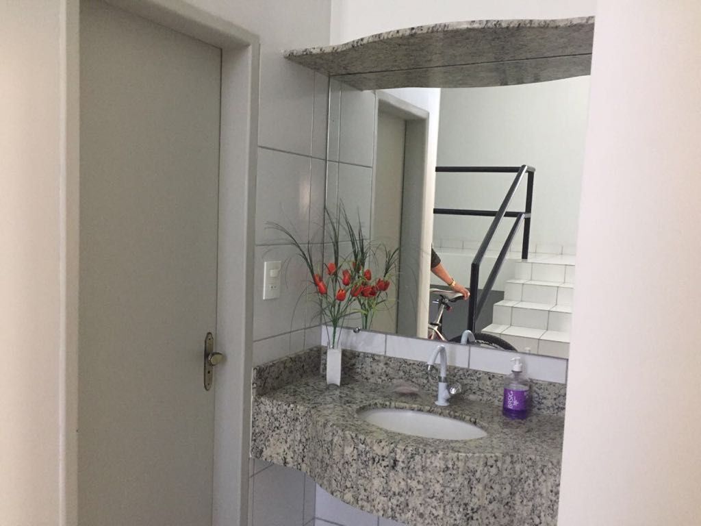 Casa com 5 quartos  à venda, 600 m² por R$ 1.500.000 - Heliópolis - Garanhuns/PE