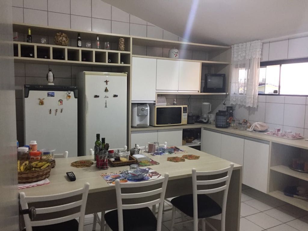 Casa com 5 quartos  à venda, 600 m² por R$ 1.500.000 - Heliópolis - Garanhuns/PE