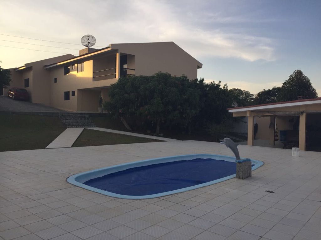 Casa com 5 quartos  à venda, 600 m² por R$ 1.500.000 - Heliópolis - Garanhuns/PE