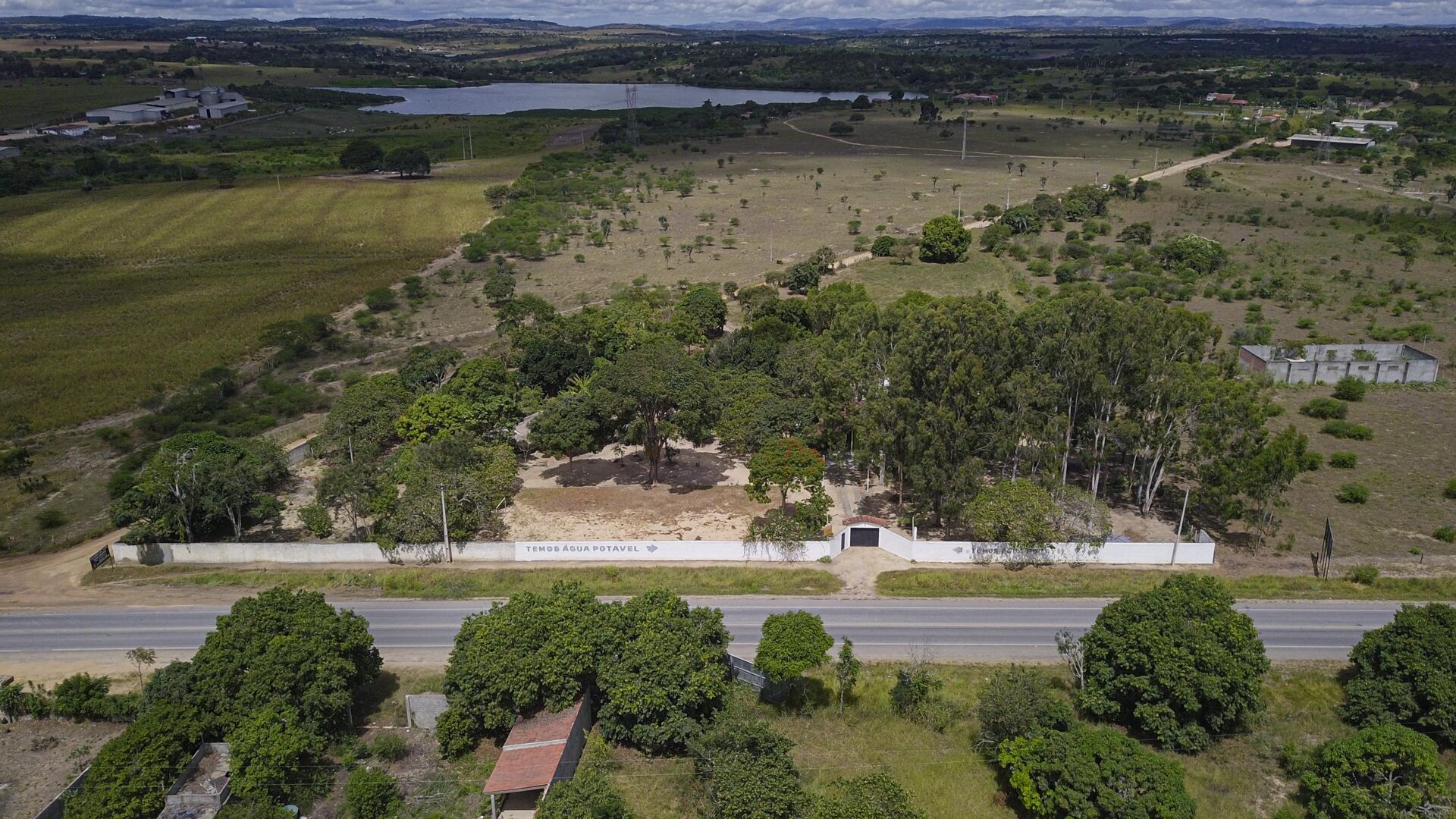 Imagens do imóveis Chácara á venda com 1.8 hectares por R$ 1.200.000,00 Sitio Cagado