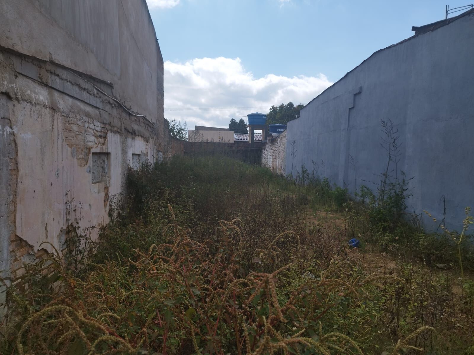 Imagens do imóveis Terreno à venda no bairro Heliópolis em Garanhuns/PE